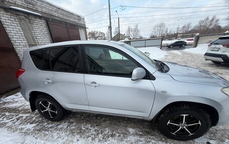 Toyota RAV4, 2007 год, 1 500 000 рублей, 3 фотография