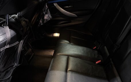 BMW 3 серия, 2018 год, 3 200 000 рублей, 11 фотография