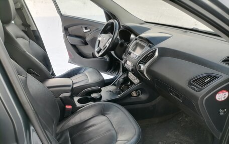 Hyundai ix35 I рестайлинг, 2010 год, 1 250 000 рублей, 16 фотография