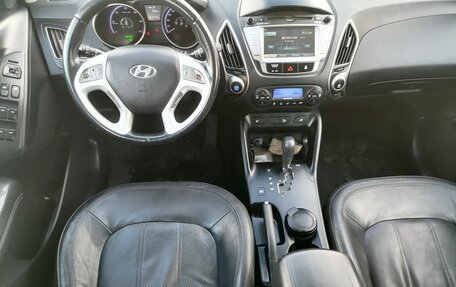 Hyundai ix35 I рестайлинг, 2010 год, 1 250 000 рублей, 19 фотография