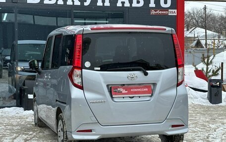 Toyota Roomy I, 2021 год, 1 130 000 рублей, 9 фотография