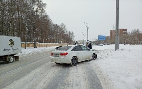 Chevrolet Cruze II, 2011 год, 220 000 рублей, 1 фотография