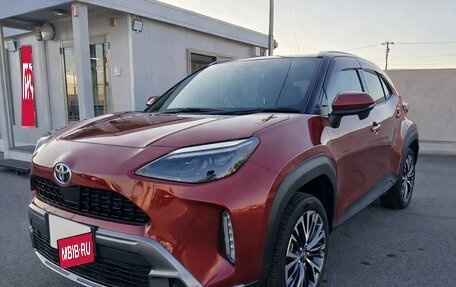 Toyota Yaris Cross, 2022 год, 1 589 000 рублей, 1 фотография