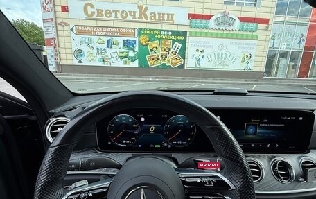 Mercedes-Benz E-Класс, 2021 год, 6 000 000 рублей, 3 фотография