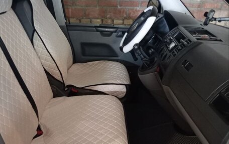 Volkswagen Transporter T5 рестайлинг, 2005 год, 1 070 000 рублей, 5 фотография