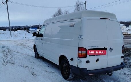 Volkswagen Transporter T5 рестайлинг, 2005 год, 1 070 000 рублей, 3 фотография