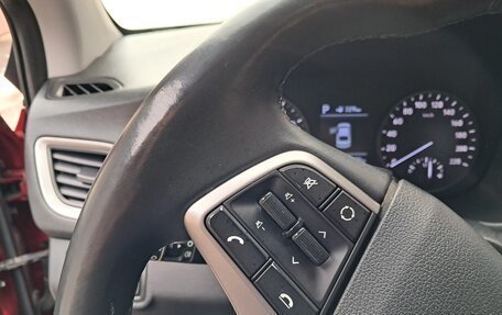 Hyundai Solaris II рестайлинг, 2018 год, 1 568 000 рублей, 26 фотография