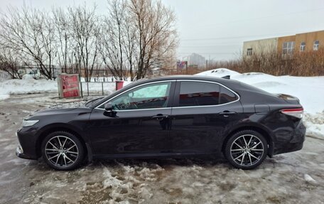 Toyota Camry, 2021 год, 3 100 000 рублей, 4 фотография