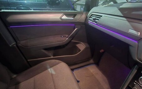 Volkswagen Touran III, 2015 год, 1 140 000 рублей, 17 фотография