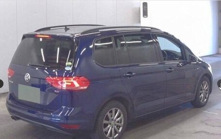 Volkswagen Touran III, 2015 год, 1 140 000 рублей, 22 фотография