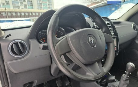 Renault Duster I рестайлинг, 2015 год, 985 000 рублей, 11 фотография