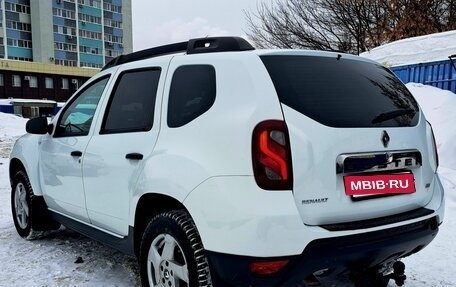 Renault Duster I рестайлинг, 2015 год, 985 000 рублей, 5 фотография