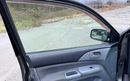 Mitsubishi Lancer IX, 2001 год, 350 000 рублей, 8 фотография