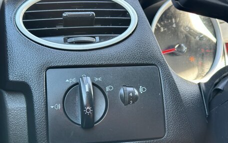 Ford Focus II рестайлинг, 2010 год, 545 000 рублей, 13 фотография