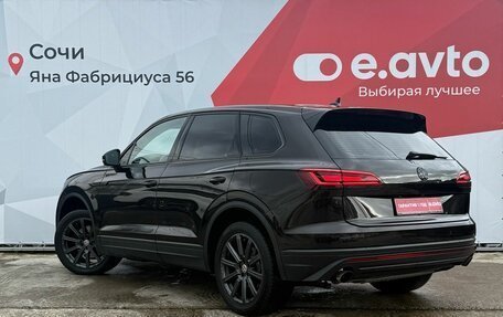 Volkswagen Touareg III, 2018 год, 3 490 000 рублей, 6 фотография
