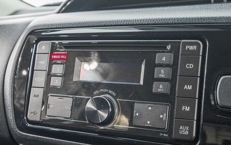 Toyota Vitz, 2017 год, 1 049 000 рублей, 18 фотография