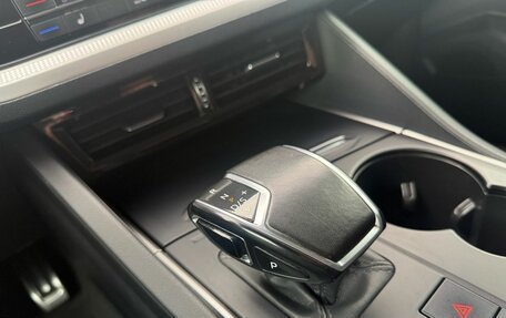 Volkswagen Touareg III, 2018 год, 3 490 000 рублей, 15 фотография