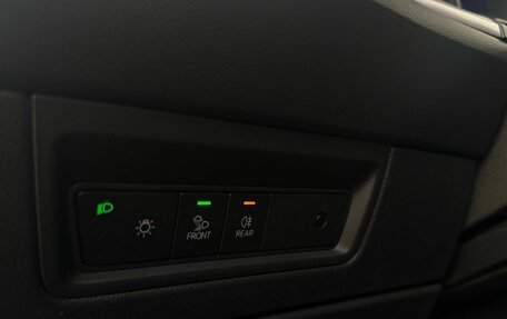 Volkswagen Touareg III, 2018 год, 3 490 000 рублей, 17 фотография