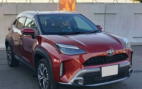 Toyota Yaris Cross, 2022 год, 1 589 000 рублей, 3 фотография