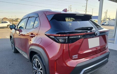 Toyota Yaris Cross, 2022 год, 1 589 000 рублей, 5 фотография