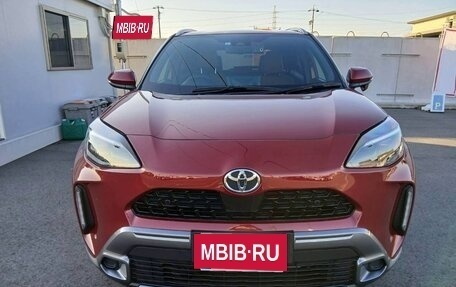 Toyota Yaris Cross, 2022 год, 1 589 000 рублей, 2 фотография