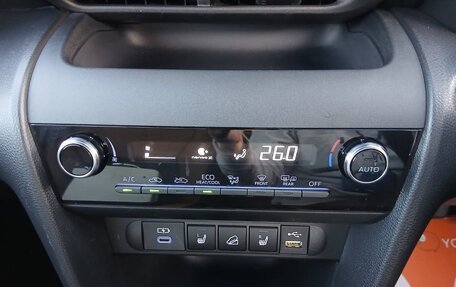 Toyota Yaris Cross, 2022 год, 1 589 000 рублей, 19 фотография