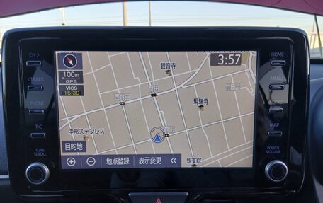 Toyota Yaris Cross, 2022 год, 1 589 000 рублей, 17 фотография