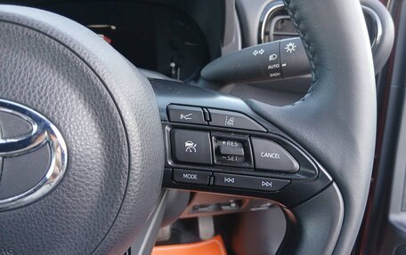 Toyota Yaris Cross, 2022 год, 1 589 000 рублей, 16 фотография