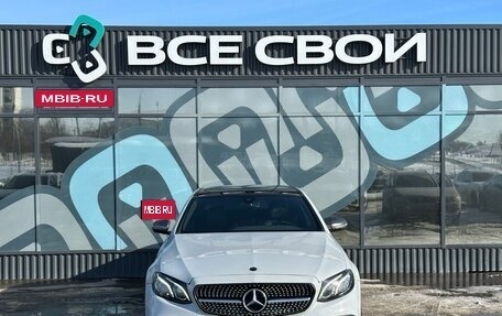 Mercedes-Benz E-Класс, 2018 год, 2 200 000 рублей, 5 фотография