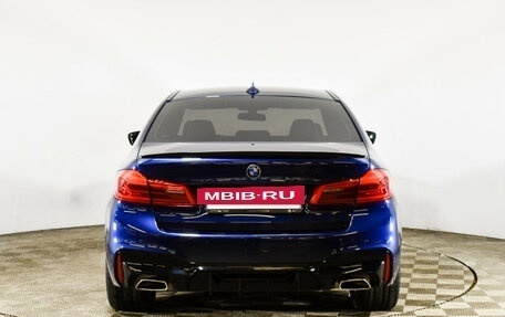 BMW 5 серия, 2019 год, 3 995 000 рублей, 4 фотография