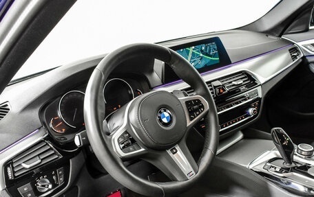 BMW 5 серия, 2019 год, 3 995 000 рублей, 9 фотография