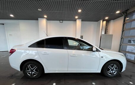 Chevrolet Cruze II, 2010 год, 540 000 рублей, 2 фотография