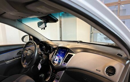 Chevrolet Cruze II, 2010 год, 540 000 рублей, 12 фотография