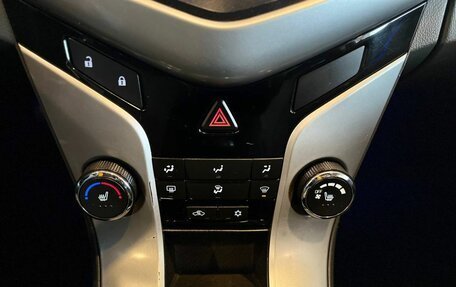 Chevrolet Cruze II, 2010 год, 540 000 рублей, 15 фотография