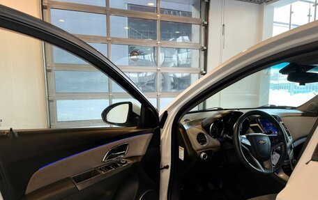 Chevrolet Cruze II, 2010 год, 540 000 рублей, 18 фотография