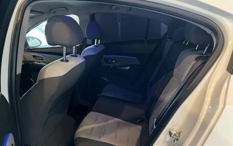 Chevrolet Cruze II, 2010 год, 540 000 рублей, 22 фотография