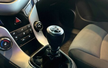 Chevrolet Cruze II, 2010 год, 540 000 рублей, 28 фотография