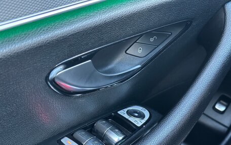 Mercedes-Benz E-Класс, 2019 год, 2 500 000 рублей, 14 фотография