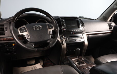 Toyota Land Cruiser 200, 2008 год, 3 299 000 рублей, 10 фотография