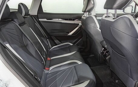 Geely Atlas, 2024 год, 3 300 000 рублей, 17 фотография