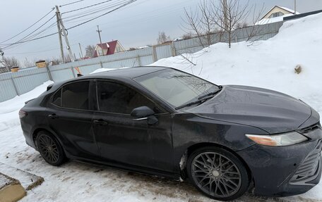 Toyota Camry, 2018 год, 2 100 000 рублей, 13 фотография