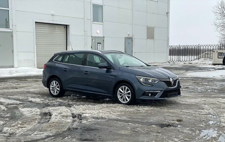 Renault Megane IV, 2018 год, 1 799 000 рублей, 3 фотография