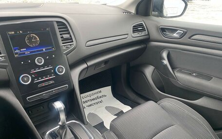 Renault Megane IV, 2018 год, 1 799 000 рублей, 9 фотография