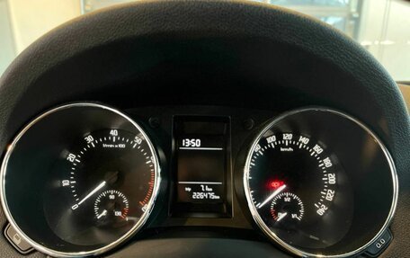 Skoda Yeti I рестайлинг, 2014 год, 675 000 рублей, 11 фотография