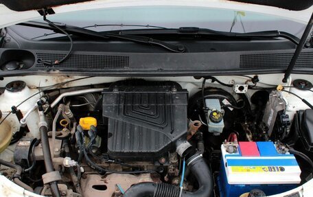 Renault Logan II, 2019 год, 570 000 рублей, 19 фотография