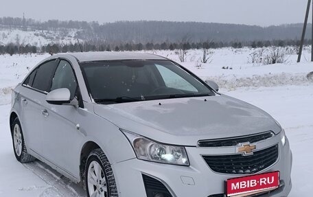 Chevrolet Cruze II, 2013 год, 650 000 рублей, 1 фотография