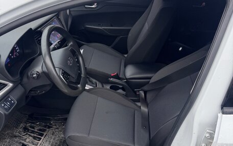 Hyundai Solaris II рестайлинг, 2020 год, 1 270 000 рублей, 11 фотография