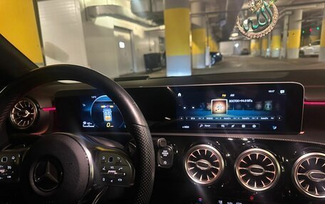 Mercedes-Benz CLA, 2019 год, 3 800 000 рублей, 8 фотография