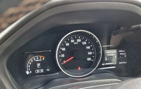 Honda Vezel, 2019 год, 2 270 000 рублей, 7 фотография