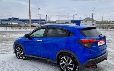 Honda Vezel, 2019 год, 2 270 000 рублей, 4 фотография